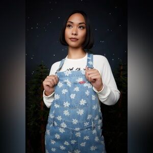 Teddy Fresh Daisy Overall Shorts